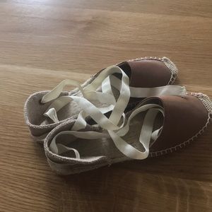 NWOT Soludos Espadrilles
